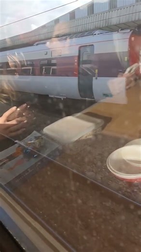 LNER intercity Vs LNER Azuma At Peterborough Railway station