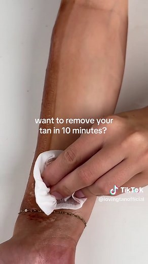 Our Deluxe Tan Remover: 🤍 Gentle gel formulation 🤍 Dissolves unwanted tan without the need for excessive exfoliation 🤍 Packed with antioxidants 🤍 Dermatologically tested 🤍 Safe and effective for all skin types 🤍 Primes and smooths skin *This video was filmed on a fresh tan. Our Deluxe Tan Remover is also great for removing tan mistakes before they develop. 😌💫 #tanningtips #tanremover #selftan #tanning