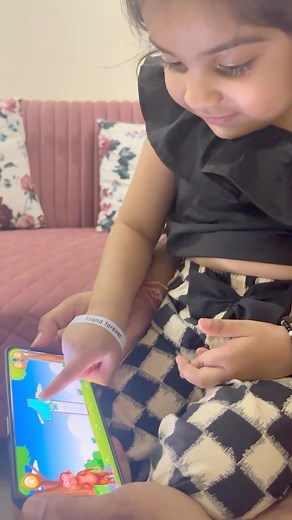 Amayra Khurana on Instagram: "We use this App for Amu’s leisure learning @preschoolkidsgame is specially designed for Preschool kids, focusing on skill development with activities like number and alphabet tracing, counting, comparison, and matching tasks. I’ve noticed positive changes in Ammu’s observation, memory, creativity, imagination, confidence, and self-teaching abilities. I appreciate that @preschoolkidsgame focuses concentration, basic knowledge, and screen time benefits without comprom