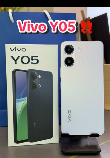 Adaa yang baruu 🥶 Murahh tapi perform Cun 🔥 vivo Y05 — Available Now RM399 ! Budget King 👑 ! 🔋6500mAh Big Battery 💎 IP65 SGS Anti Drop ♥️ Dynamic Light RGB 🍀 OriginOS AI 🔥 Support Micro SD 👉 Fingerprint Sensor Visit us now at : Vivo Concept Store Imago Shopping Mall, Kota Kinabalu, Sabah💰 #vivoSabah #vivoY05 #fyp #Y05 #vivoMalaysia