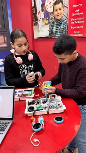 🚀 ROBO MAP — Robotics, Programming & AI for Young Innovators MAP Academy is pleased to present ROBO MAP, a specialized program designed to develop students’ capabilities in Robotics, Programming, and Artificial Intelligence, preparing them for the tech-driven future. Students will engage in structured learning experiences led by qualified instructors within a safe and inspiring environment. ✨ Limited seats — early registration is recommended. 📲 Contact: 01116660997 🔴 YouTube: MAP Schools 📸 I