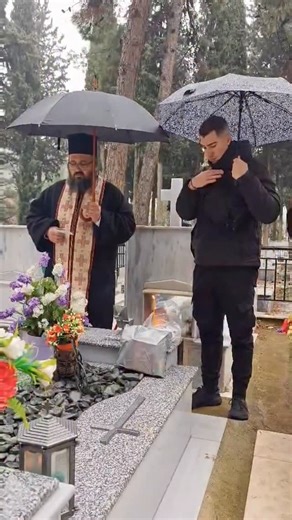 Τάσος Ποτσέπης | 2 ΕΤΗ ΕΠΙΜΝΗΜΟΣΥΝΗ ΔΕΗΣΗ ΑΠΟΨΕ ΜΠΑΜΠΑΚΑΑΑΑ ΜΟΥ 💔😭💔😭 ΕΙΜΑΙ ΑΠΟΛΥΤΑ ΣΤΕΝΑΧΩΡΗΜΕΝΟΣ & ΣΥΝΤΕΤΡΙΜΕΝΟΣ ΣΥΝΑΙΣΘΗΜΑΤΙΚΑ ΚΑΘΩΣ Ο ΑΞΙΟΤΙΜΟΣ ΠΑΤΕΡΑΣ... | Instagram