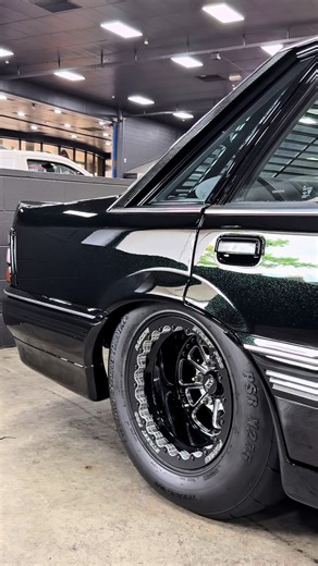 Experience the Shine of VL Commodore Street Pro