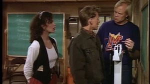 Coach S03E15 The Marion Kind Part 1