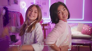 With the right nails, a girl can do just about anything. Get the cutest manicures and pedicures with the all NEW Go Glam U-Nique Nail Salon. Turn the dial and switch up your style with this ultimate DIY at-home nail kit! With over 120 icons to choose from, match every look. This fun and fashionable kit will easily stamp icons and patterns on any size nails, making this a fun activity for all! Just paint your nails, dry them, choose your icon to express yourself and then stamp it. Create salon-qu