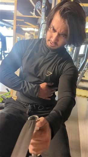 single hand cable rowing🏋️‍♂️