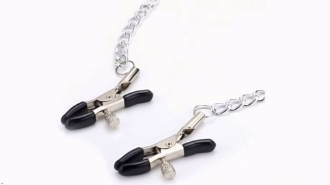 Nipple Clamps - Nipple Clips Adjustable Stylish Chain with Non-Piercing Clips - Rave Accessories Faux Body Jewelry for Women