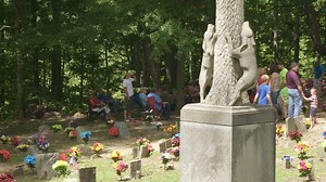 Coon Dog Cemetery | Alabama Legacy Moments