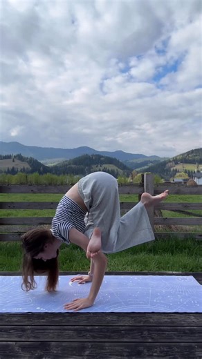 Dana Tar on Instagram: "Fresh air, open space, no noise — only breath and nature🏞️ Every time I’m in the mountains, my mind becomes clear and calm. My emotions and energy heal faster there. Fresh air, silence, movement — that’s where I truly feel alive. I live by the sea, but my heart belongs to the mountains."