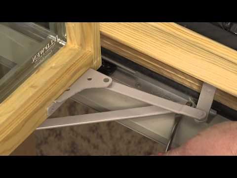 How to Adjust a Wood Casement Window