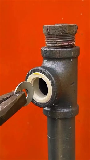 PVC Pipe Broken Piece Removal for Simple Home Repairs