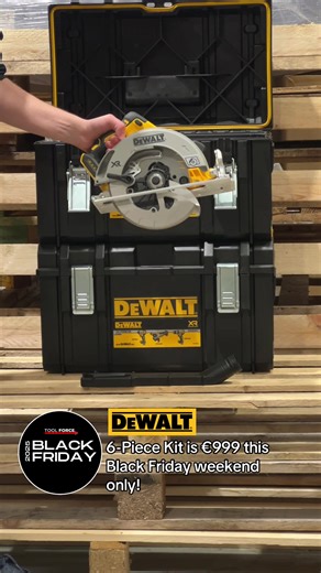 DeWalt 6 Piece Kit on offer this Black Friday - the ideal kit builder for any tradesman with Drill, impact Driver, Angle Grinder, Circular Saw, Jigsaw and an inspection light 🔦 #powertools #DeWalt #toolsofthetrade @DEWALT® UK & ROI @DEWALT