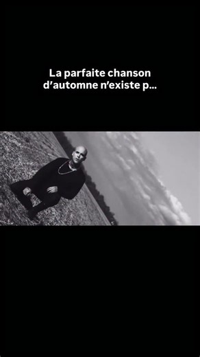 Une de mes chanson préférée à vie. Autant au niveau de la musique, des paroles, de l’énergie, que du visuel. Le genre de chanson qui fait remonter les émotions quand je prend le temps de l’écouter et de me rappeler mon état d’esprit du moment. Le clip me donne des feels; des couples qui aujourd’hui ne sont plu, c’est comme si la toune avait gagné en vérité avec le temps. Certaines oeuvres vieillissent mieux que d’autres, celle-là vit encore et je l’apprivoise avec des yeux différents. Soirée mag