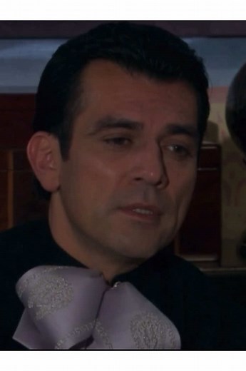Jorge Salinas como Rogelio Montero en La que no podía amar