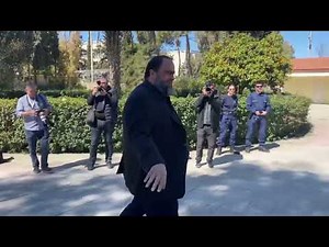 ΟΛΑ ΤΑ ΣΚΑΤΑ ΜΑΖΕΜΕΝΑ 💩💩💩 [1 ΩΡΑ] Ο ΒΑΓΓΕΛΗΣ ΜΑΡΙΝΑΚΗΣ ΚΑΤΑ ΤΗΝ ΑΦΙΞΗ ΤΟΥ ΣΤΑ ΓΡΑΦΕΙΑ ΤΗΣ Ε.Π.Ο.