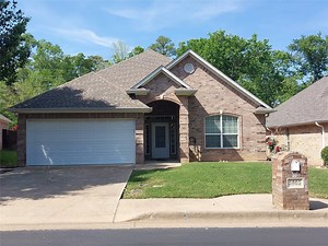 5803 Cross Creek Circle, Tyler, TX 75703 - MLS 20594436 - Coldwell Banker