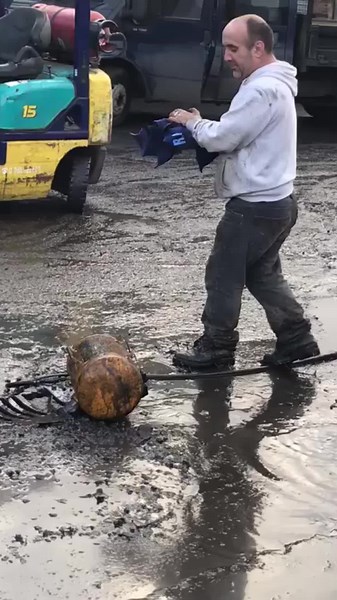 #draincleaning #wasteremoval #sheerness #grabhire