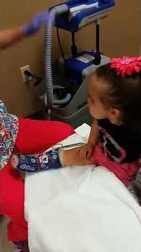 Part 1 Help Poor Little Girl Removal Cast Leg Broken So Scared 😱 #castremoval #brokenleg #help