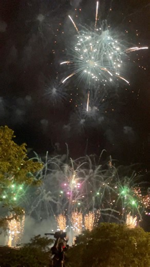 Pyro Musical Display ❤️👏 | PedroGraphy