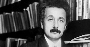 Einstein’s General Theory of Relativity: Surprising Facts
