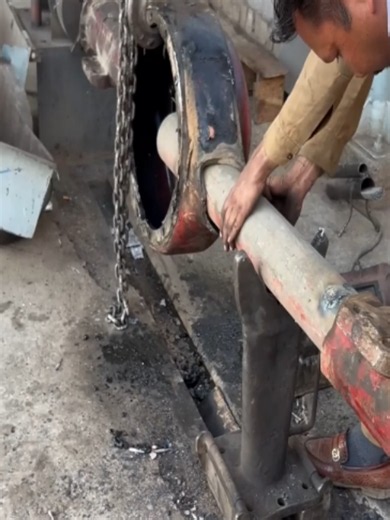 survival engineering:an axle restored with creativity!#repair #Recover #restore #pakistan