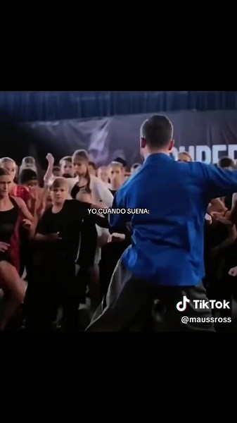 Suavemente Elvis Crespo — Suavemente bésame letra y ritmo