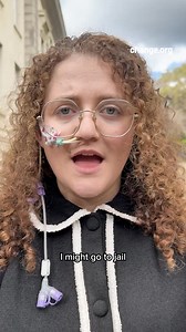 Thousands have signed a petition urging California to pardon animal-rights activist Zoe Rosenberg, who was convicted for taking four sick chickens from a Perdue-owned farm in Sonoma County. In October, a jury found her guilty on four charges, including felony conspiracy, a verdict that could send her to prison for up to half a decade. The petition is calling on Governor Gavin Newsom to pardon her, arguing that no one should face prison for showing mercy to animals in distress. Read or sign here: