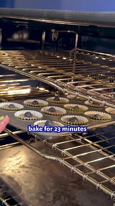 These Quaker Oats blueberry blackberry muffins are going to become a regular! #QuakerRecipe | Walmart