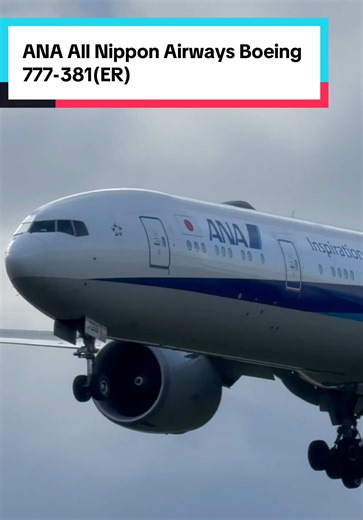 Boeing 777-381(ER) Landing at Heathrow Airport