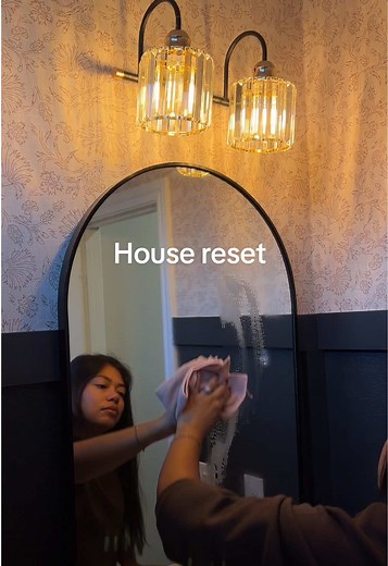 Midweek cleaning reset ✔️ house- 1, Ariel -0 ..the clean home feeling after though, worth it 🧼 🙌🏽 what are you cleaning today?? #cleantok #cleanwithme #cleaninghacks #cleaningmotivation #cleanhome @Pine-Sol @Lysol US @Shark Home @Tineco-US @Living Spaces @O-Cedar @Fabulosobrand