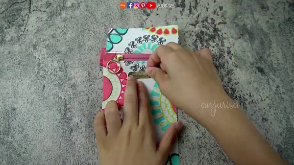 How to Sew a Snap-Button Wallet Keychain – Beginner-Friendly & So Practical!