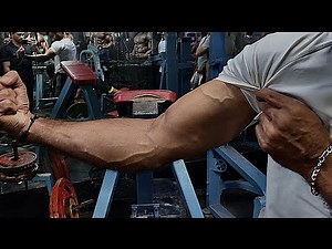 Biceps workout with friends | we are doing full-on intense workout 💀| Vlog-2