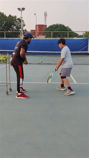 Why Backhand is Weak? 🎾 Kids & Adults Common Mistakes #shorts