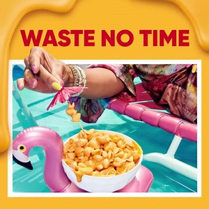 Velveeta Shells & Cheese Original Shell Pasta with 2X the Creamy Shells Big Bowl Microwave Meal, 5 oz Tray