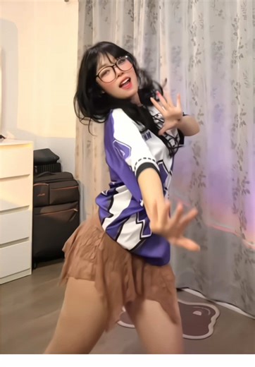 😆 #fyp #tiktokdance #viral #ChaN