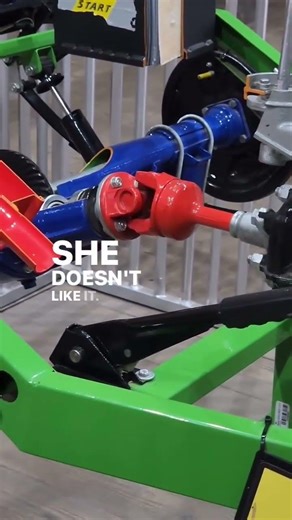 Puma universal joint crying out for help 😆🤪 We posted about lifting your Defender recently and