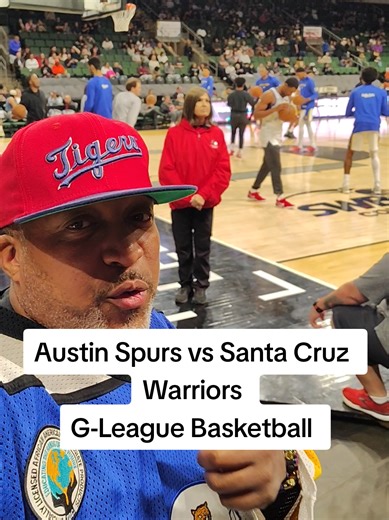 @Austin Spurs vs Santa Cruz Warriors thanks to the Again Spurs for the great seat and congratulations on 20th anniversary G-League Basketball #fyp #foryoupage #spurs #warriors