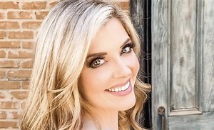 Hallmark Star Jen Lilley Signs Four Movie Deal With GAC Media