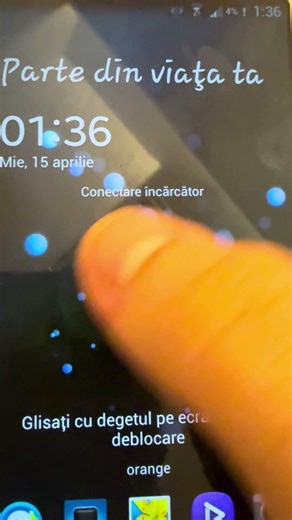 Android 4.2.2 & 4.3 Light effect when it has live wallpaper (Galaxy S4)