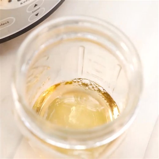 🍻 If you're a fan of root beer, you're going to absolutely LOVE this delightful adult beverage recipe for Crock-Pot Root Beer Moonshine! 🎉✨ We’re mixing Everclear or vodka with sweet root beer extract to create the ultimate sipping experience! Find the link to the recipe and instructions in the first comment below 👇👇👇 | Crock-Pot Ladies