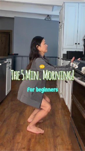 Kyoko Jasper •Yoga / Corrective Exercise / Somatic Healing on Instagram: "The 5-Min Morning They say it takes 21 days to build a habit. Try this 5-minute morning hip routine that can completely change how your hips feel and move. Practice it three times a day for the next 21 days. That’s just 15 minutes a day to transform how you feel. Commit to it, and notice the difference. These 5 exercises are a true game changer for your hips. They improve hip mobility, wake up dormant muscles, and strength