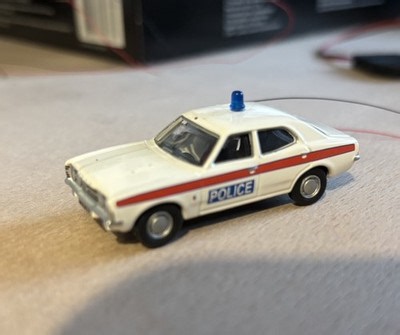 Oxford Diecast 1:76 Ford cortina police car 0603 flashing blue lights | eBay UK
