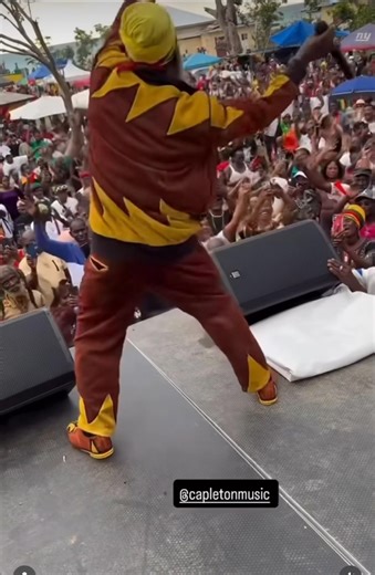 Capleton the fire man Live on stage dancehall music,#capleton #caplevlog #shortvideo #shorts