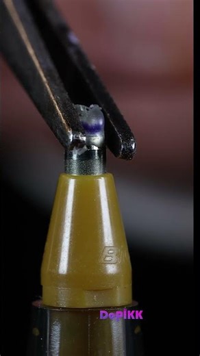 This is what your eyes CAN’T see 😳#microlens #macroshot #tinyworld