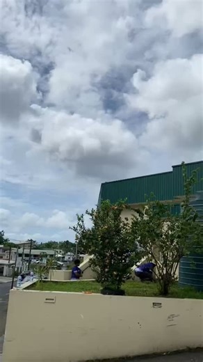 Making a difference at our local hospital! Last Saturday, HFC Bank proudly joined hands with CWM Hospital to help clean up the Maternity Ward area. It was a pleasure to support this initiative and help maintain a clean environment. And get our groove on a little bit, too 😉 #hfcbankfiji #proudtobefijian #cwmhospital #cleanup | HFC Bank