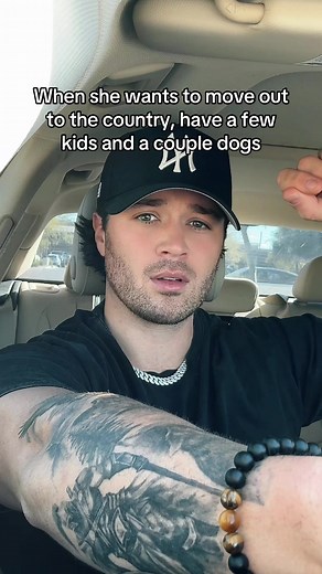 Tyler Nolan: Country Living Dreams and TikTok Trends