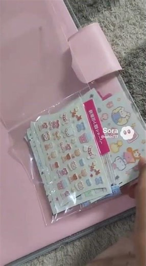 【AI動画】シール帳を開封#ai #sora #シール帳