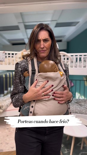 #porteoergonomico #porteo #frio #protabebe #botitasdebebe #cobertor #cobertoresinvierno #portabebe #madrid #lasrozas #europolis #invierno #bebe
