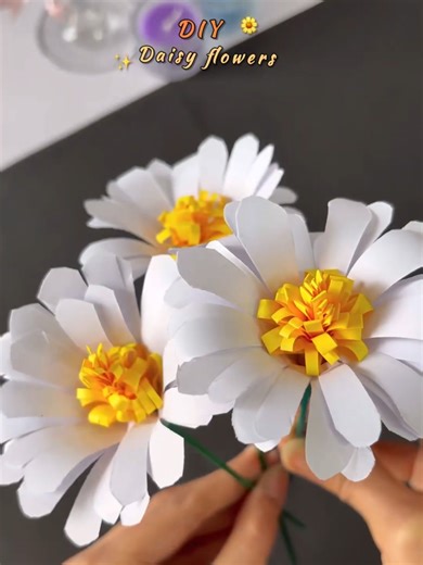 Easy DIY Daisies Flower Craft