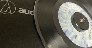 Discogs APIを使ってリリース済みアナログレコードについて検索してみた | DevelopersIO